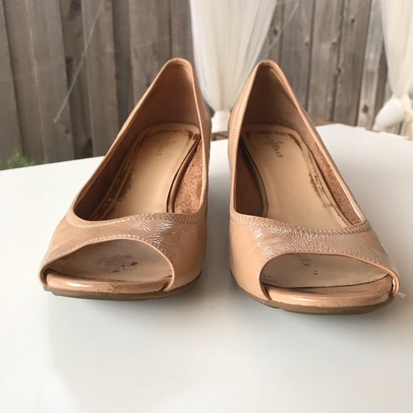 Cole Haan Nike Air Beige Nude Wedges, 9.5 - Picture 2 of 7